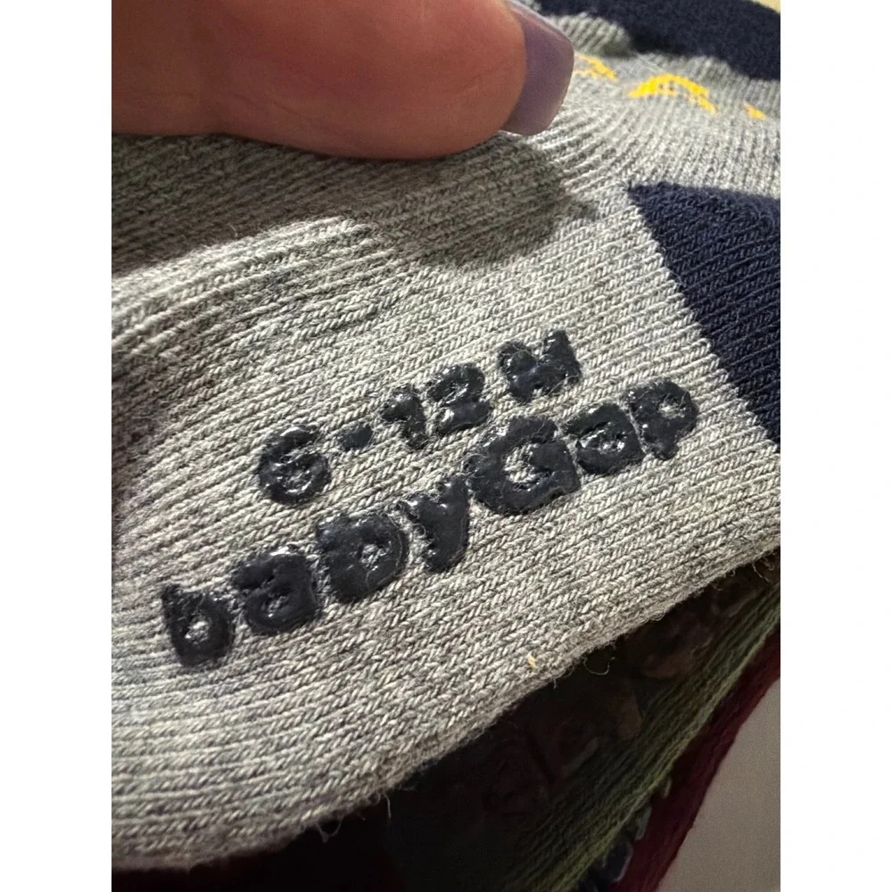 BabyGap 3 Pairs Logo Varsity Socks 6-12 Months Grey Burgundy Olive Non-Slip NEW